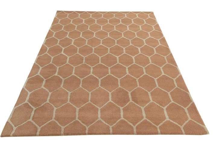 Detail image of 5' x 7' 10 Luna Rug