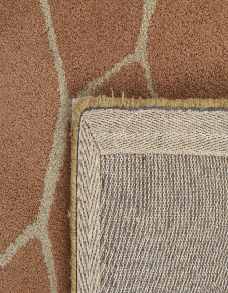 Detail image of 5' x 7' 10 Luna Rug