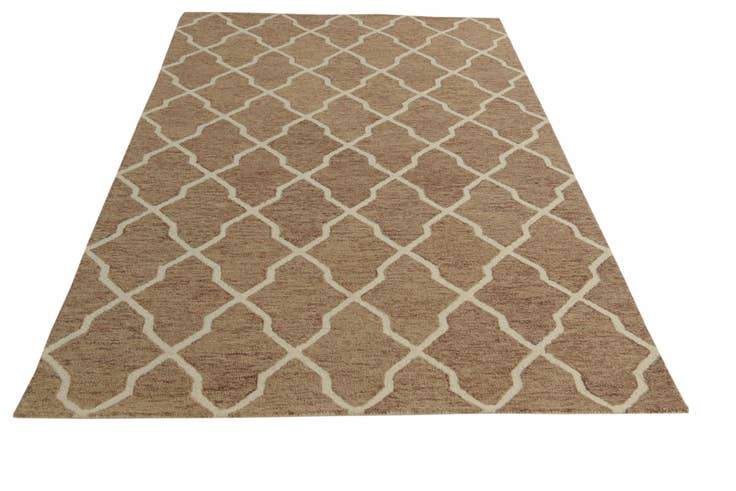 Detail image of 5' 1 x 8' Luna Wool Rug