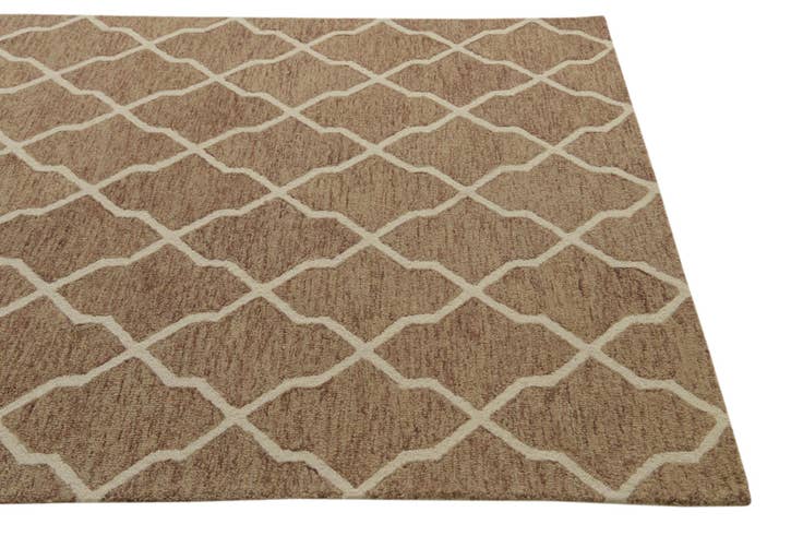 Detail image of 5' 1 x 8' Luna Wool Rug