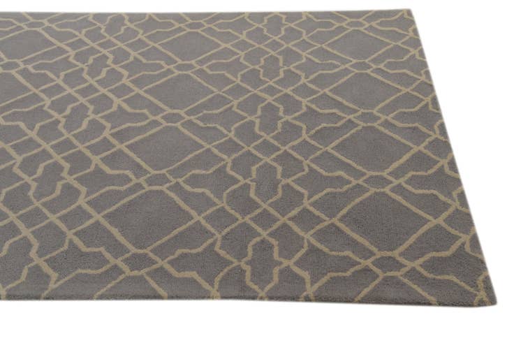 Detail image of 5' x 8' Luna Wool Rug