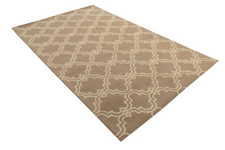 Detail image of 5' x 8' Luna Wool Rug