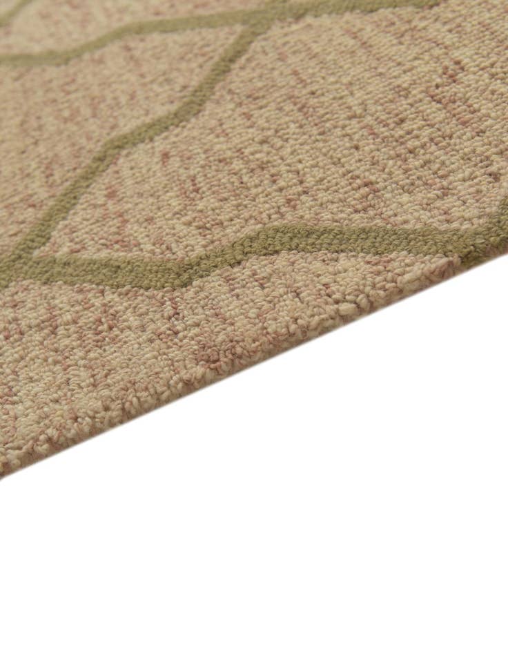 Detail image of 5' 1 x 8' Luna Wool Rug