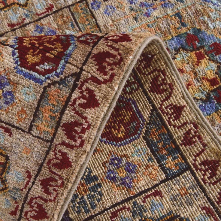 Detail image of 2' x 3' 1 Hand Knotted Mamluk Ziegler Rug
