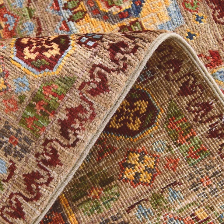 Detail image of 2' x 2' 11 Hand Knotted Mamluk Ziegler Rug