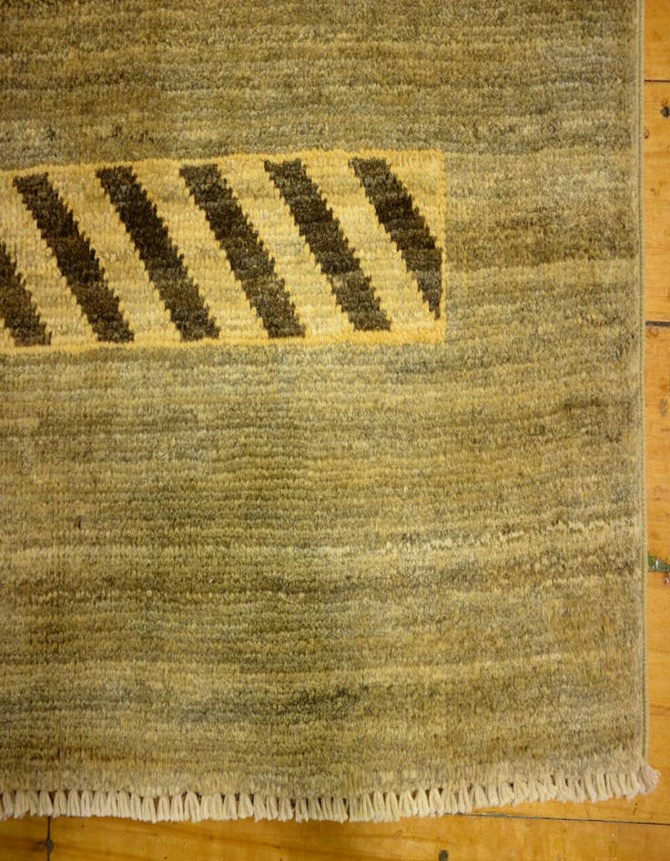 Detail image of 3' 9 x 5' 11  Hand Knotted Modern Ziegler Oriental Rug