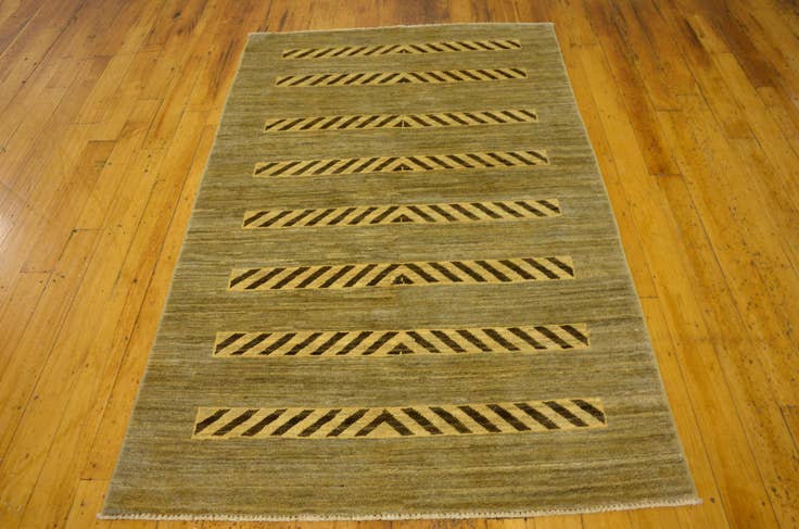 Detail image of 3' 9 x 5' 11 Hand Knotted Modern Ziegler Oriental Rug