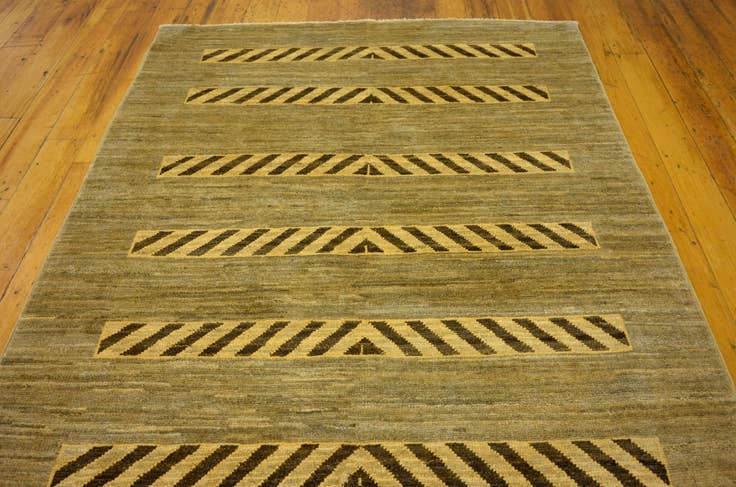 Detail image of 3' 9 x 5' 11 Hand Knotted Modern Ziegler Oriental Rug