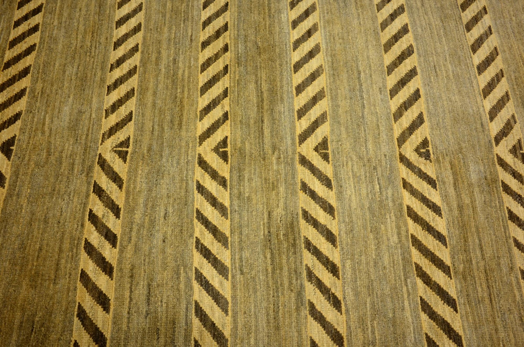 3' 9 x 5' 11 Hand Knotted Modern Ziegler Oriental Rug