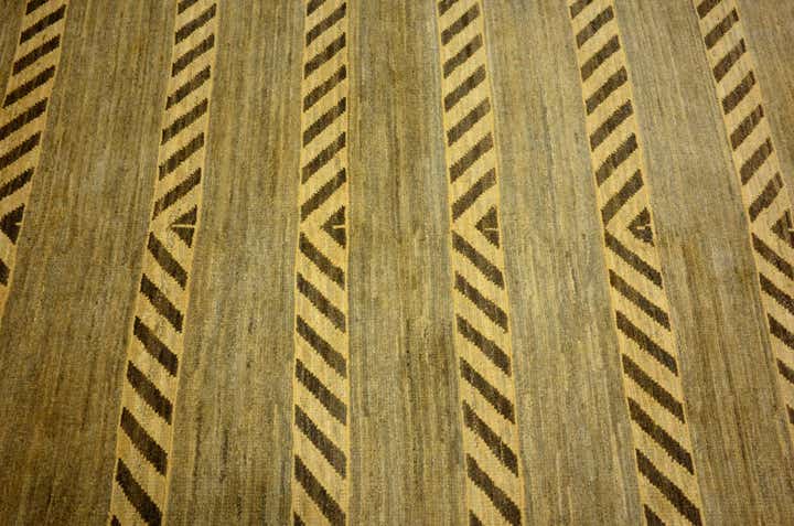 3' 9 x 5' 11 Hand Knotted Modern Ziegler Oriental Rug