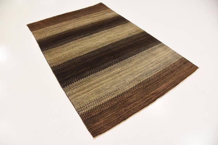 Detail image of 4' x 5' 10 Hand Knotted Modern Ziegler Rug