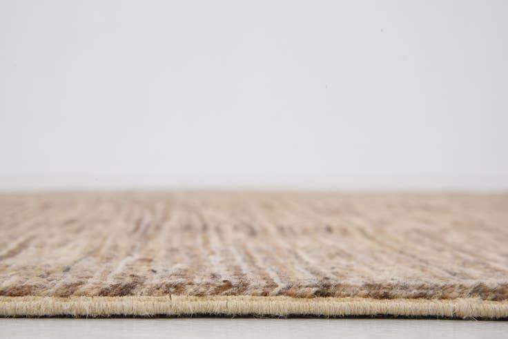 Detail image of 5' x 6' 5 Hand Knotted Modern Ziegler Rug