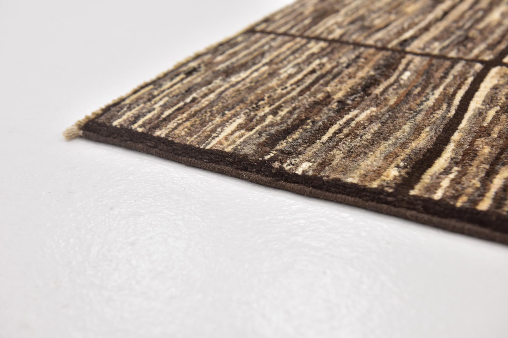 4' 8 x 6' 9 Hand Knotted Modern Ziegler Rug