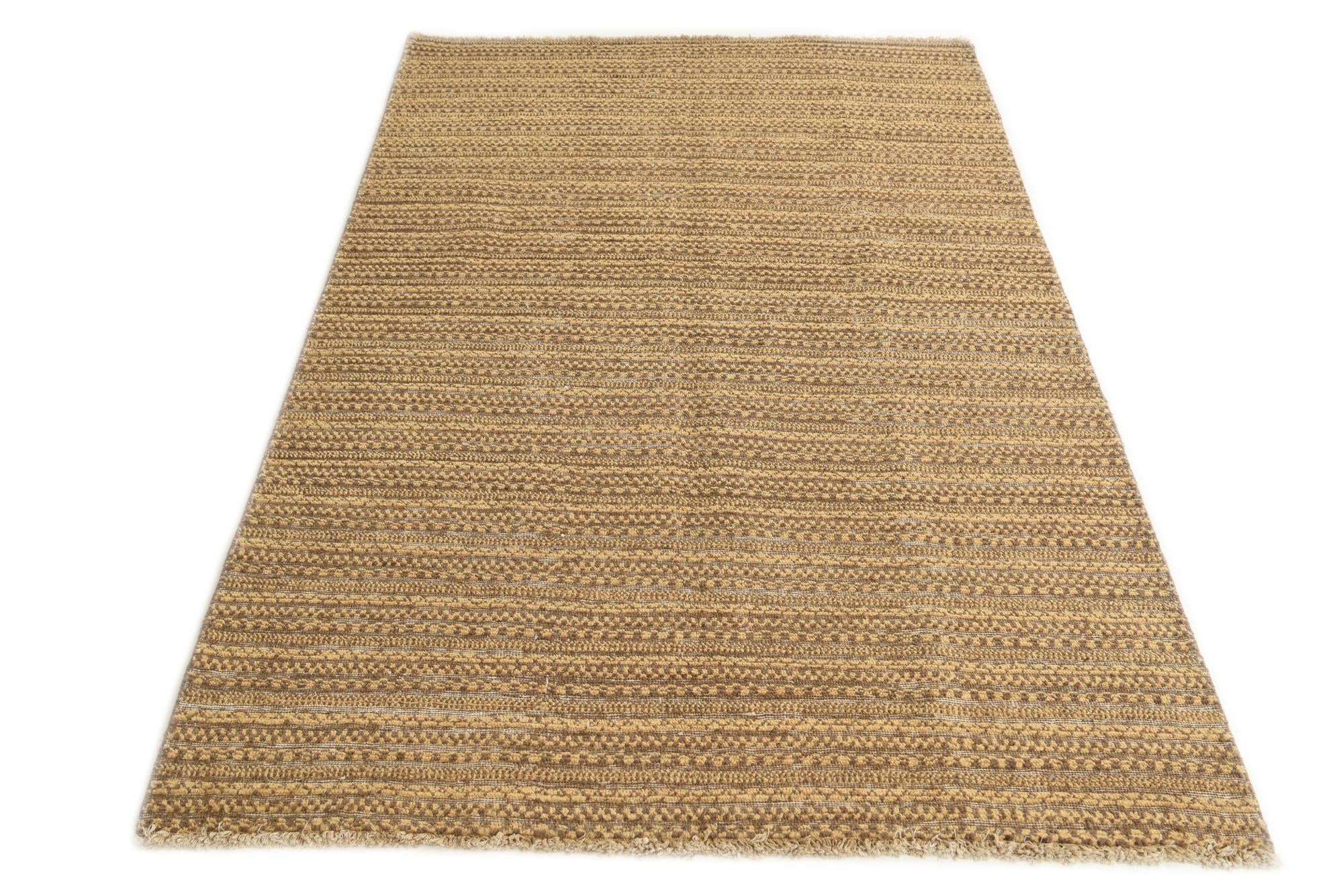 4' x 6' 2 Hand Knotted Modern Ziegler Rug