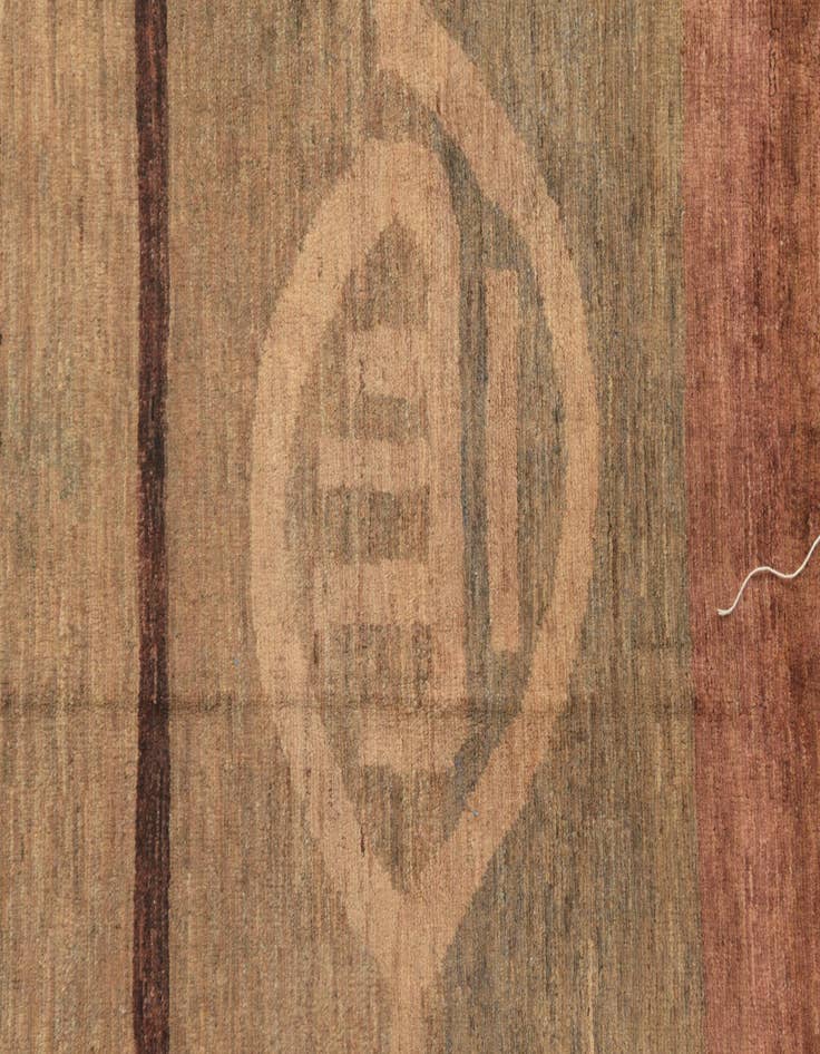 Detail image of 5' 7 x 7' 8  Hand Knotted Modern Ziegler Rug