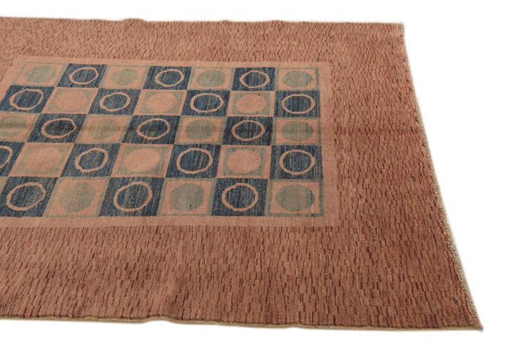 Detail image of 4' 10 x 6' Hand Knotted Modern Ziegler Rug