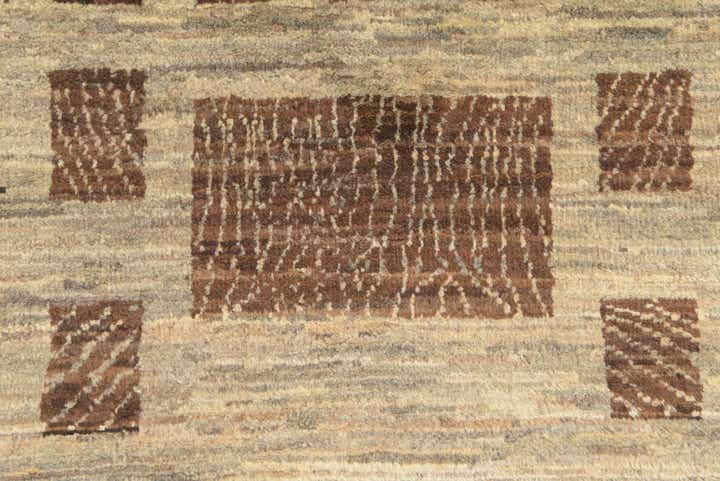 2' 6 x 4' 2 Hand Knotted Modern Ziegler Rug