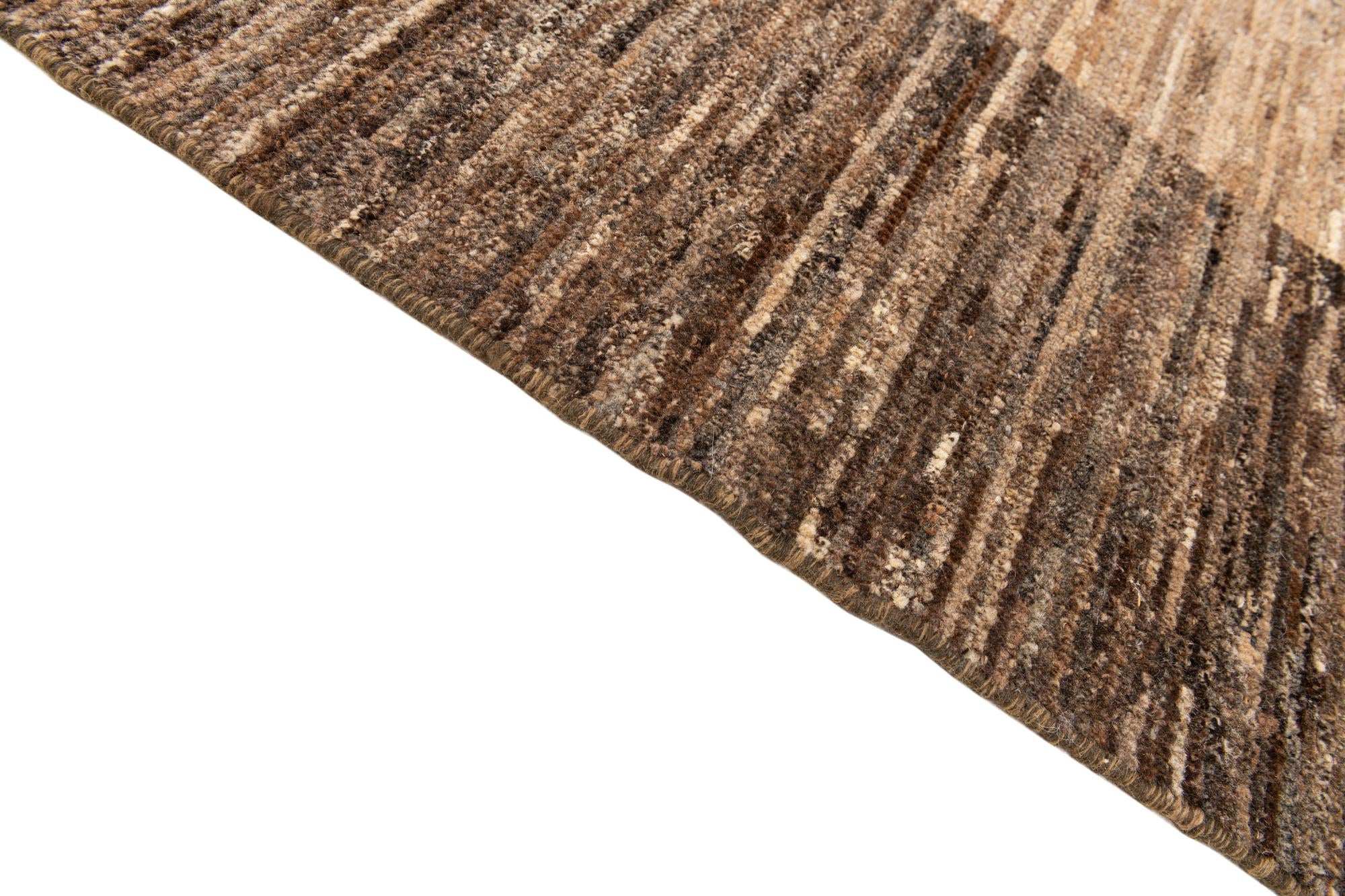 9' 4 x 12' 10 Hand Knotted Modern Ziegler Rug
