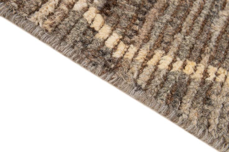 Detail image of 4' 9 x 6' 8 Hand Knotted Moroccan Wool Rug