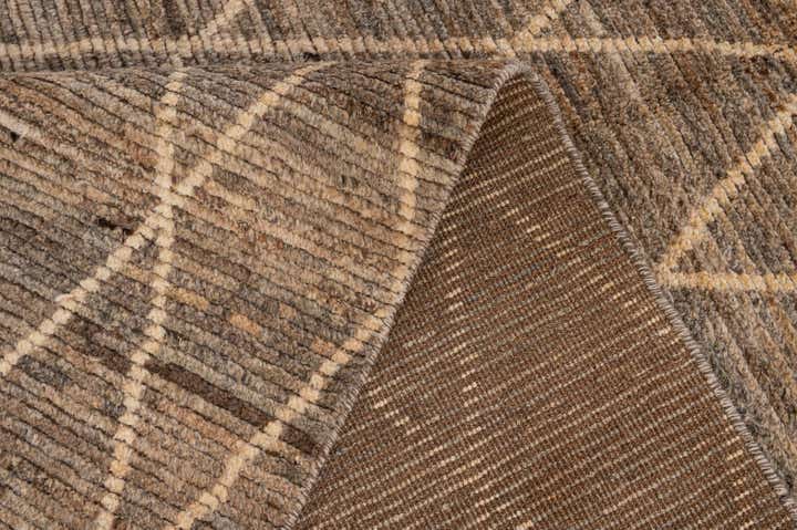5' 3 x 7' 11 Hand Knotted Moroccan Wool Rug