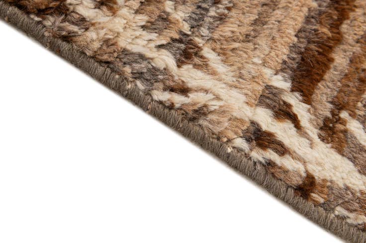 Detail image of 6' 5 x 9' 5 Hand Knotted Moroccan Wool Rug