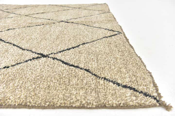 6' 8 x 9' 2 Hand Knotted Moroccan Wool Rug