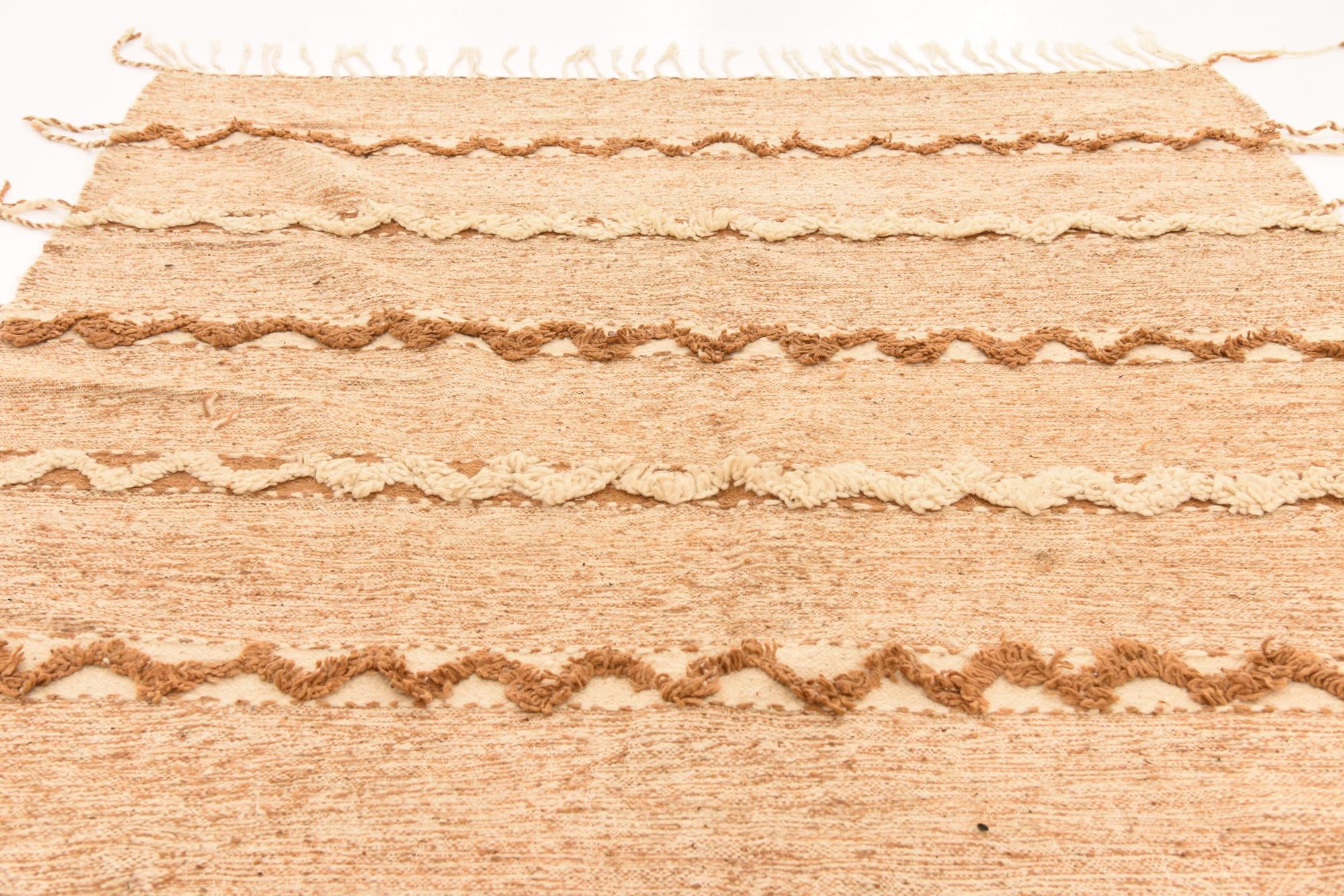 6' 9 x 10' Hand Knotted Moroccan Wool Rug