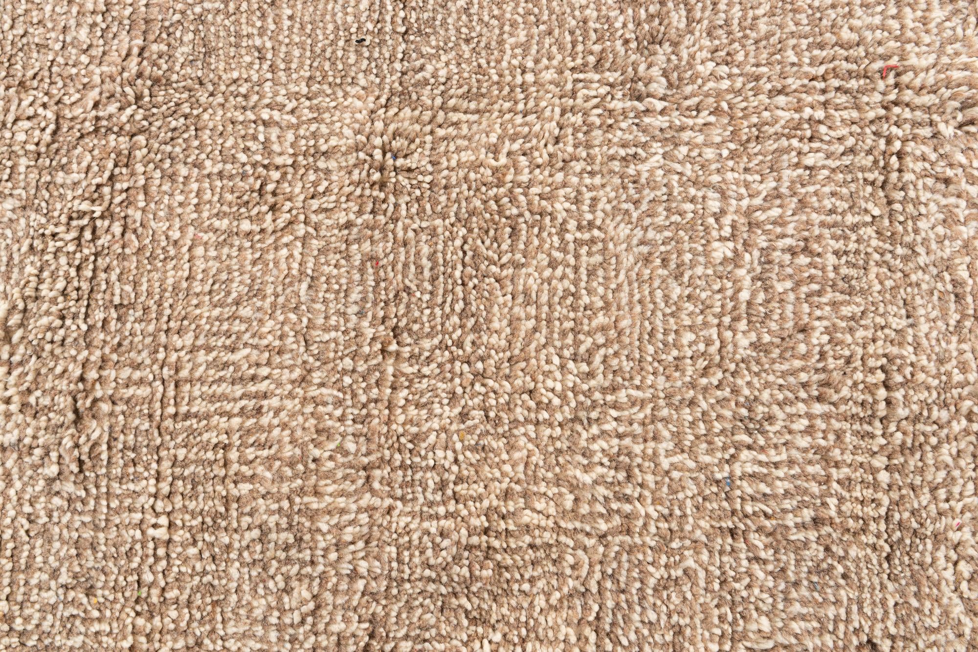 4' 9 x 6' 7 Hand Knotted Moroccan Wool Rug