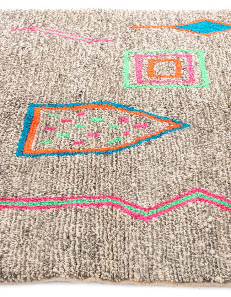 Detail image of 5' x 6' 10  Hand Knotted Moroccan Wool Rug