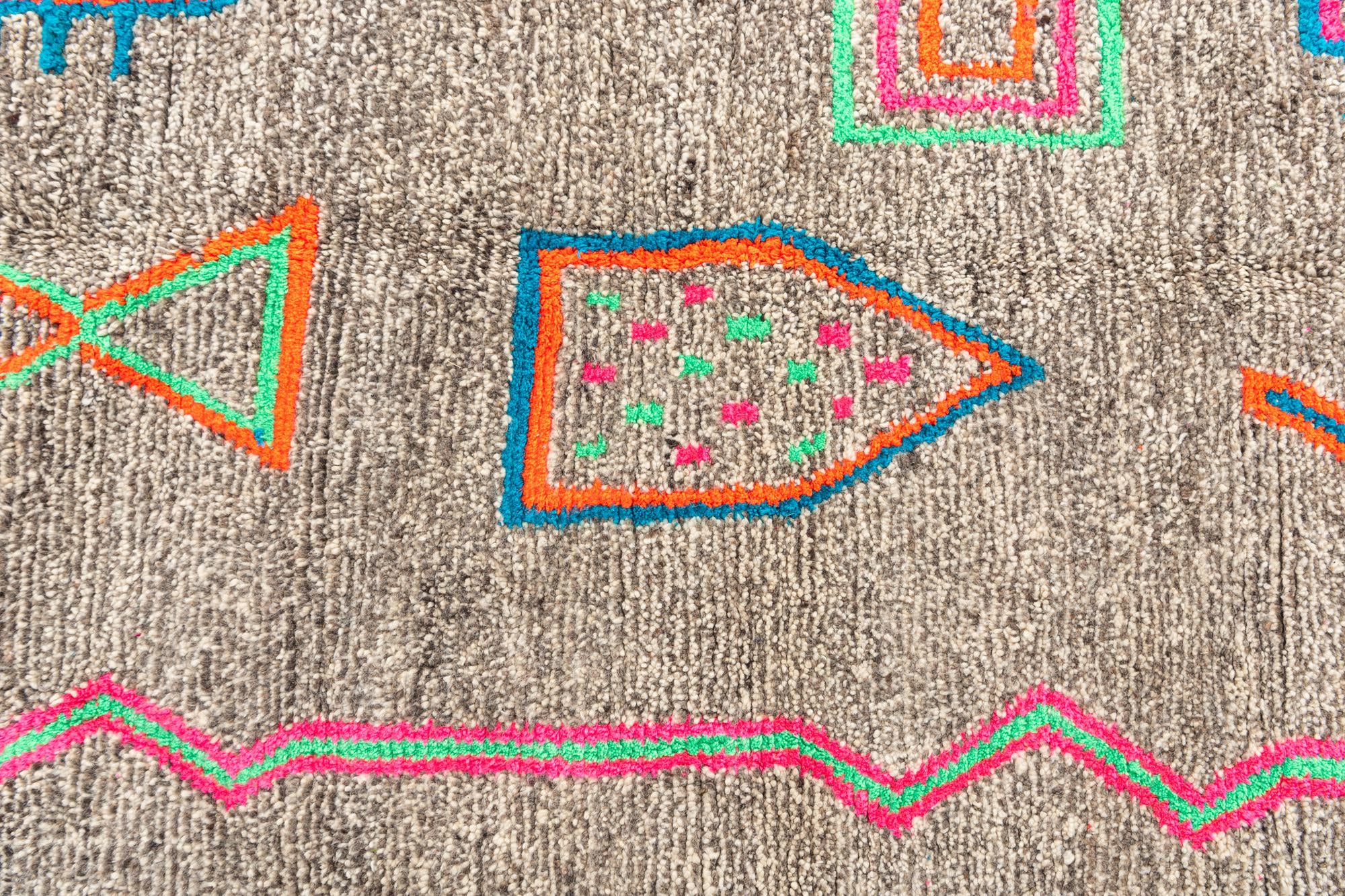 5' x 6' 10 Hand Knotted Moroccan Wool Rug