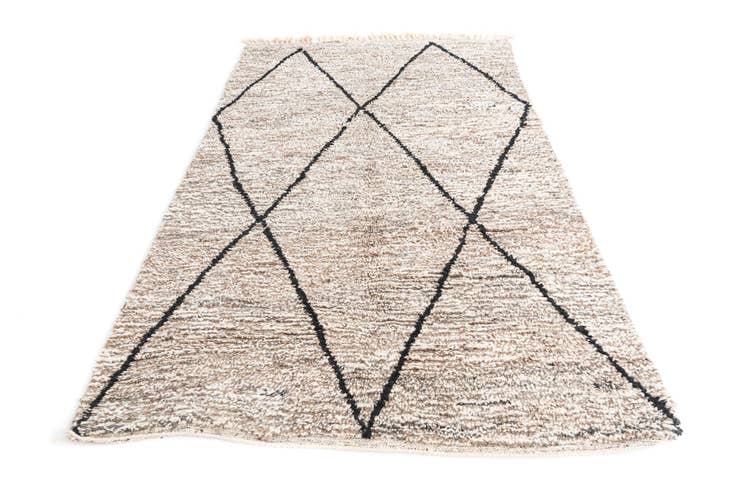 Detail image of 5' x 8' 6 Hand Knotted Moroccan Wool Rug