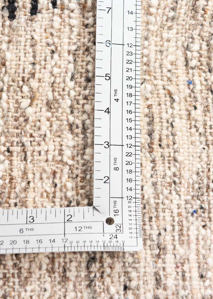 5' x 8' 6 Hand Knotted Moroccan Wool Rug