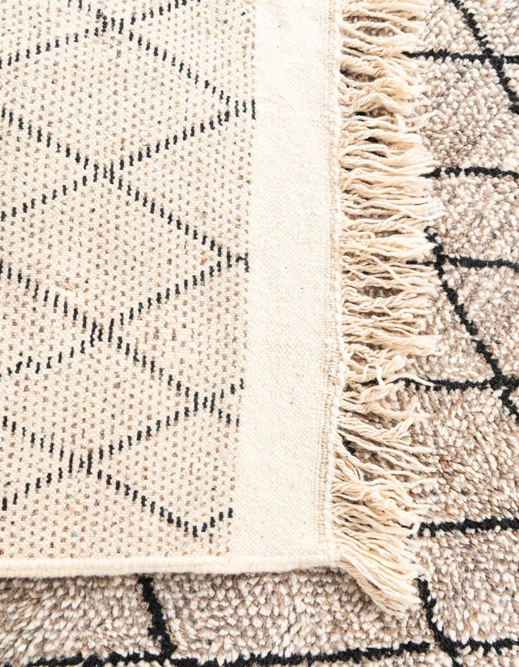 Detail image of 4' 10 x 8' 3  Hand Knotted Moroccan Wool Rug