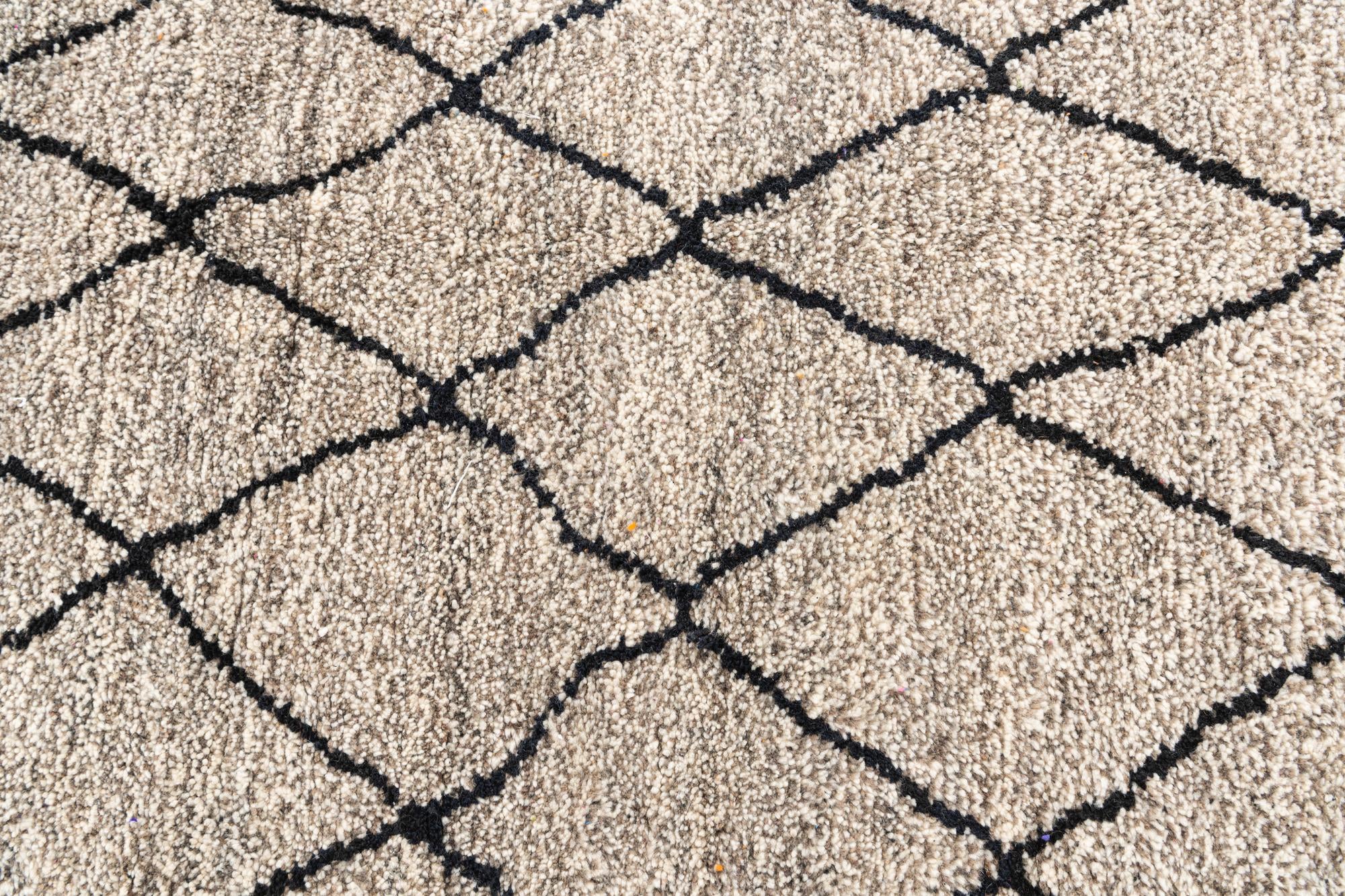6' 8 x 10' Hand Knotted Moroccan Wool Rug