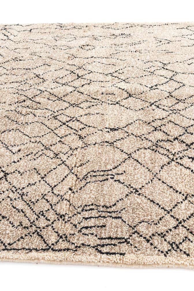 7' x 9' 7 Hand Knotted Moroccan Wool Rug