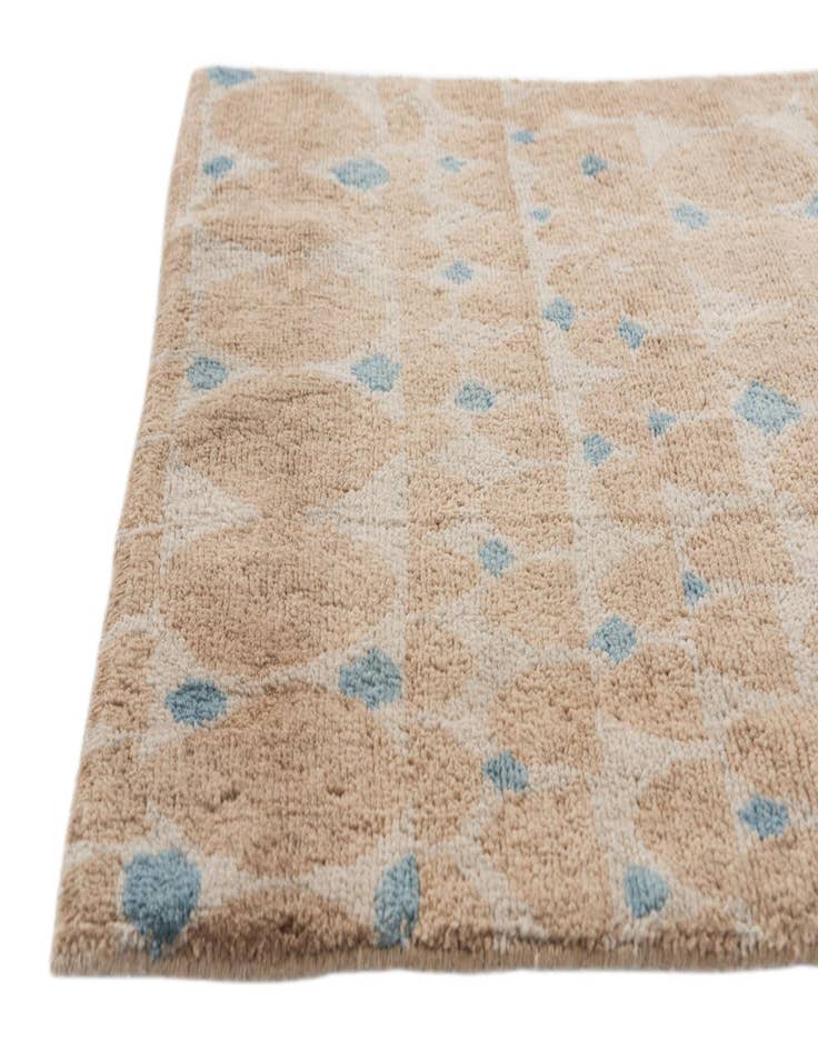 Detail image of 3' 3 x 4' 10 Hand Knotted Moroccan Wool Rug