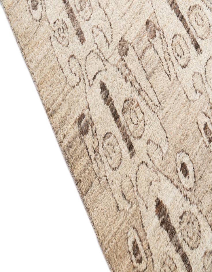 Detail image of 6' 5 x 9' 8  Hand Knotted Moroccan Wool Rug