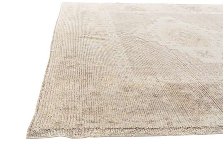 9' 9 x 11' 3 Hand Knotted Moroccan Wool Rug
