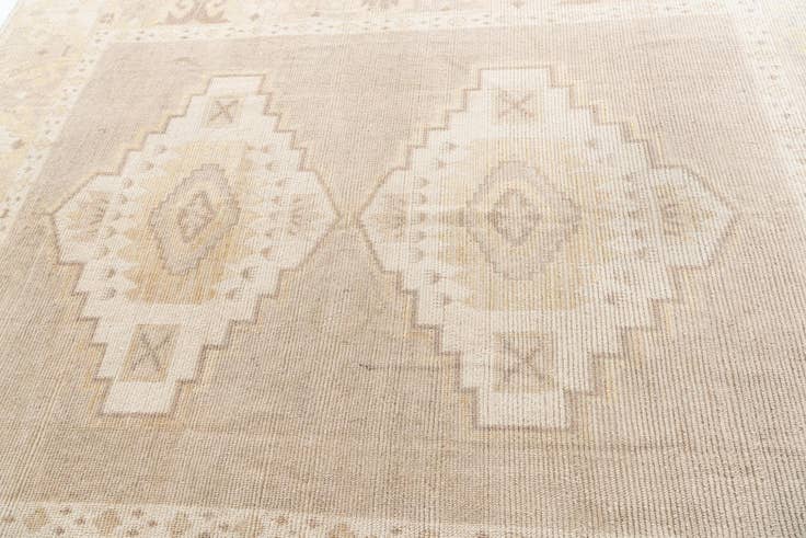 Detail image of 9' 9 x 11' 3 Hand Knotted Moroccan Wool Rug