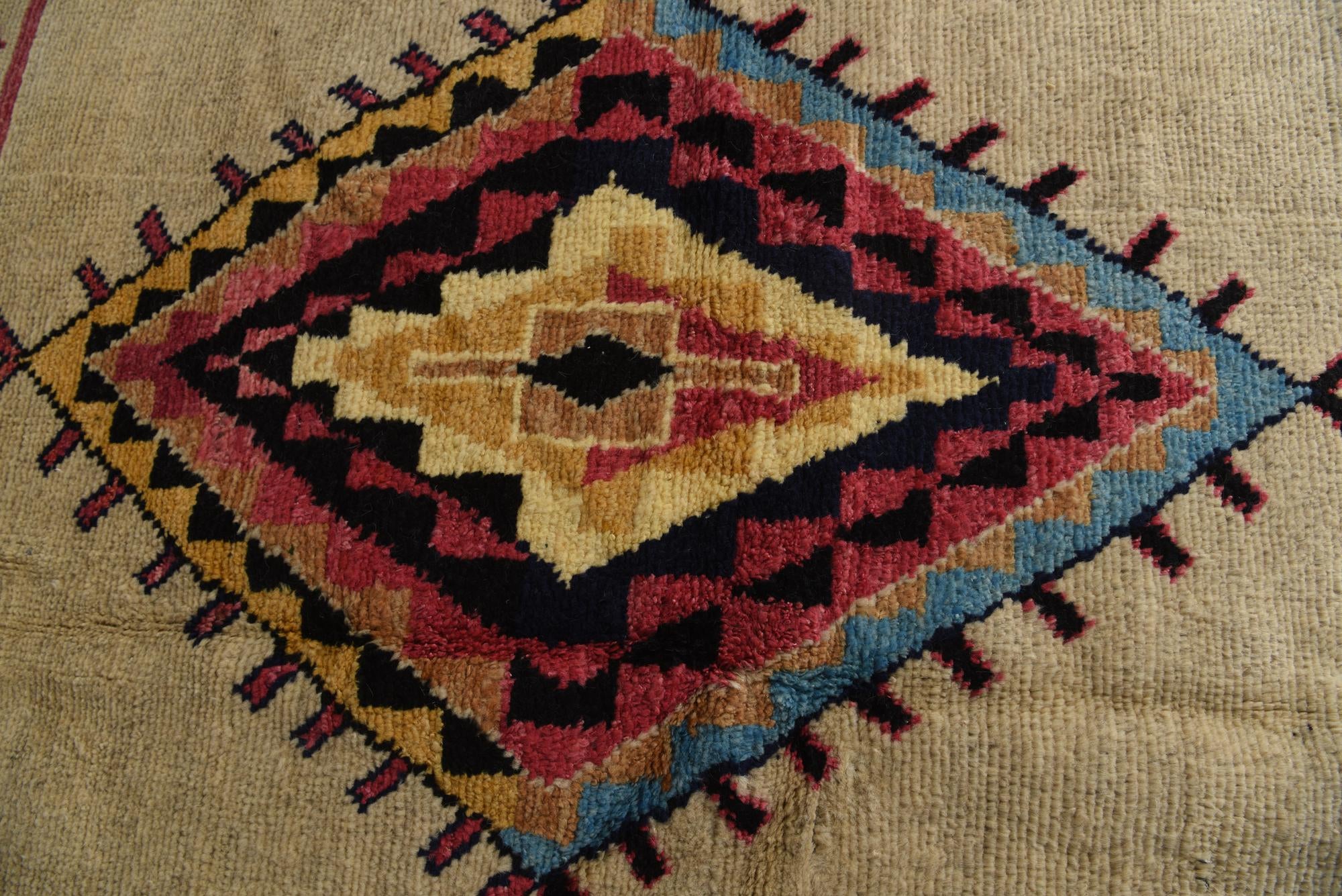 8' 10 x 12' Hand Knotted Moroccan Wool Rug