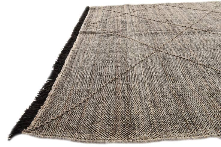 Detail image of 6' 8 x 9' 5 Hand Knotted Moroccan Wool Rug