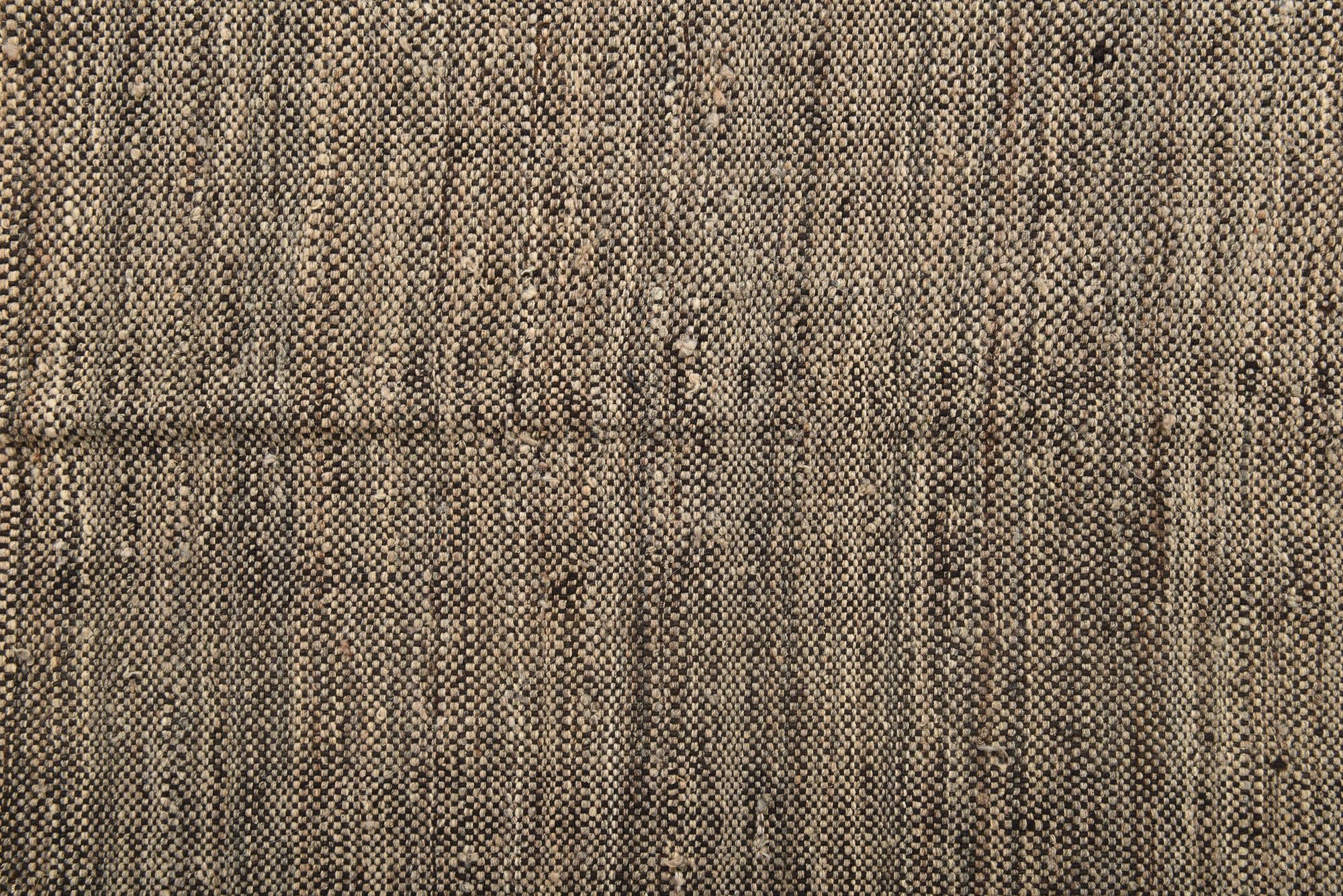 7' x 9' 6 Hand Knotted Moroccan Wool Rug