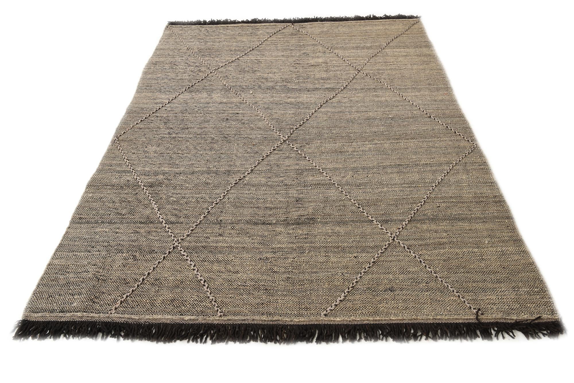 5' 10 x 7' 10 Hand Knotted Moroccan Wool Rug