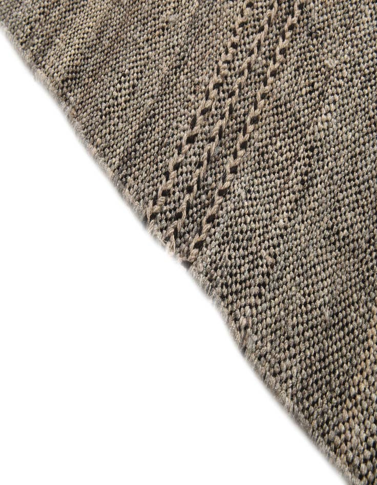 Detail image of 5' 9 x 7' 6  Hand Knotted Moroccan Wool Rug