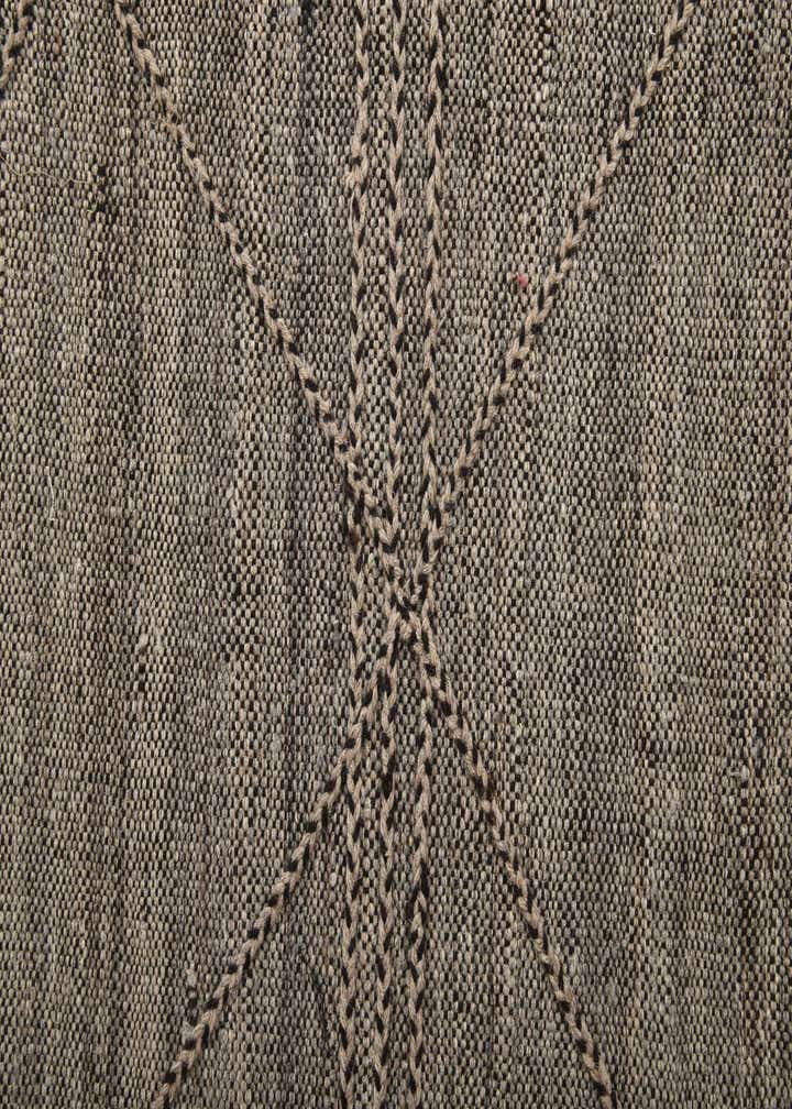 5' 9 x 7' 6 Hand Knotted Moroccan Wool Rug