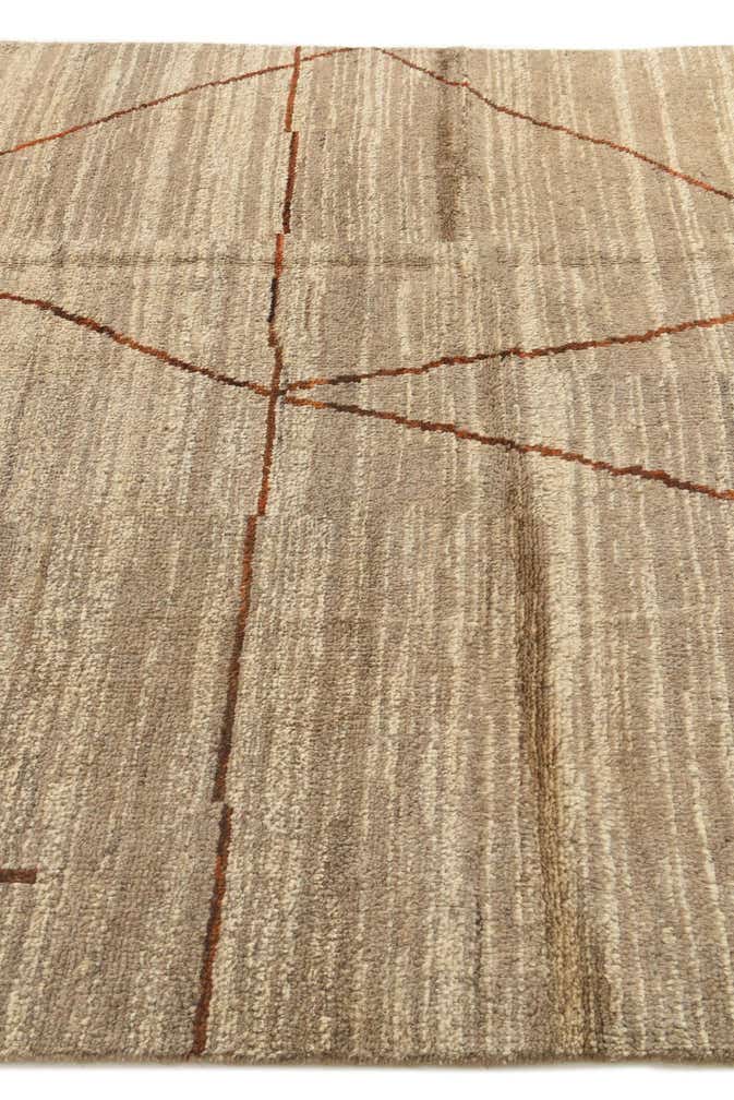 5' 9 x 8' 3 Hand Knotted Moroccan Wool Rug