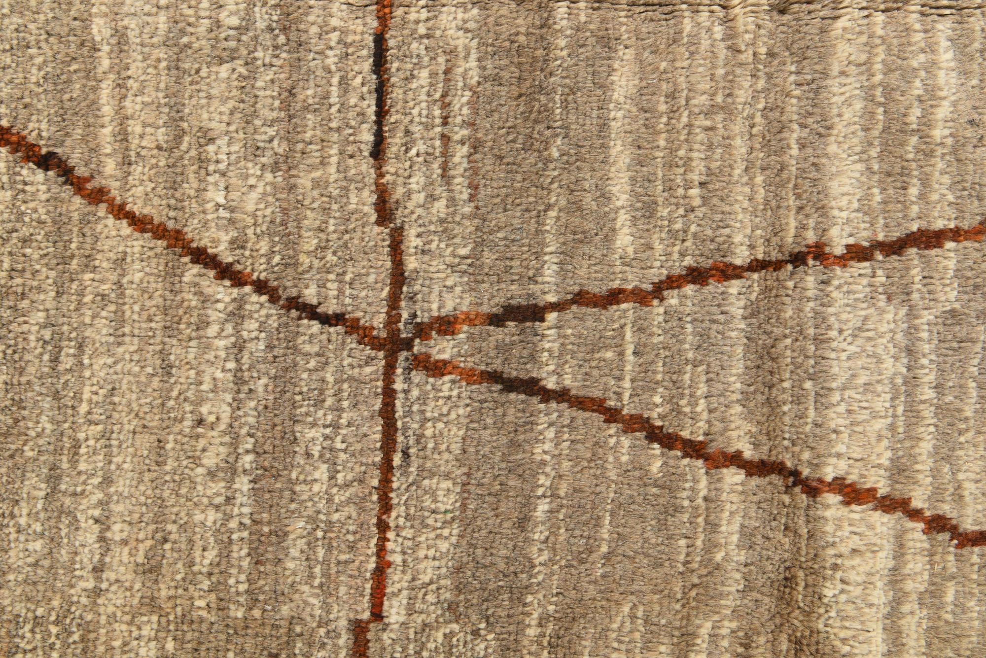 5' 9 x 8' 3 Hand Knotted Moroccan Wool Rug