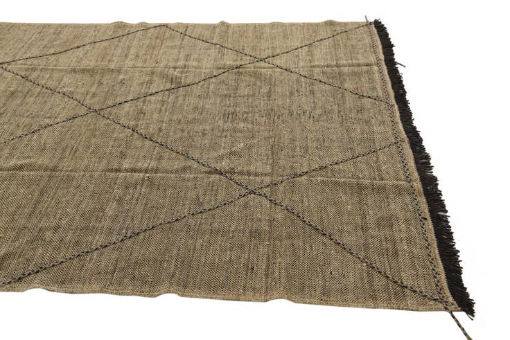 Detail image of 7' x 9' 4 Hand Knotted Moroccan Wool Rug