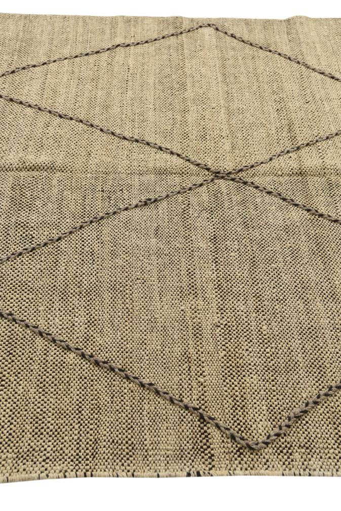 5' 4 x 7' 9 Hand Knotted Moroccan Wool Rug