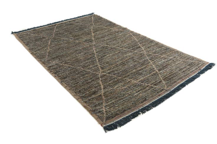 Detail image of 6' x 9' 1 Hand Knotted Moroccan Wool Rug